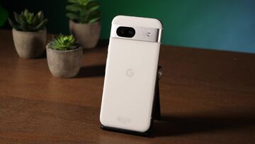 Google Pixel 8a Review