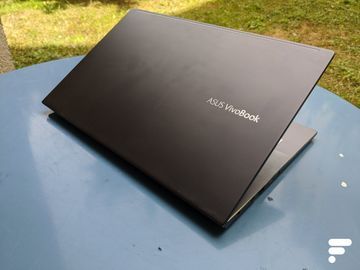 Asus VivoBook S14 test par FrAndroid