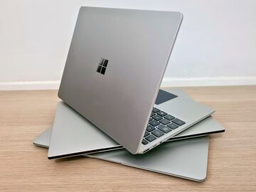 Microsoft Surface Laptop Go test par Stuff