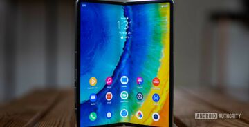 Huawei Mate X2 test par Android Authority