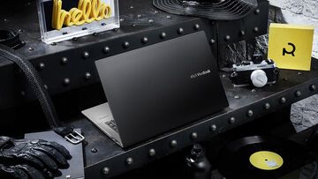 Asus VivoBook S15 test par LaptopMedia