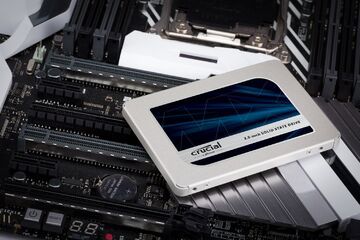 Crucial MX500 Review