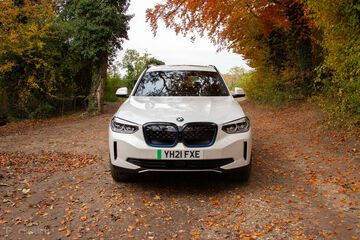 BMW  X3 test par Pocket-lint
