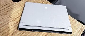Alienware X17 R2 test par Laptop Mag