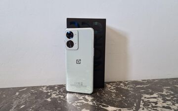 OnePlus Nord 2T test par PhonAndroid