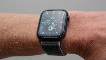 Apple Watch Series 8 test par ExpertReviews
