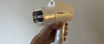 Panasonic EH-NA2C-W test par TechRadar