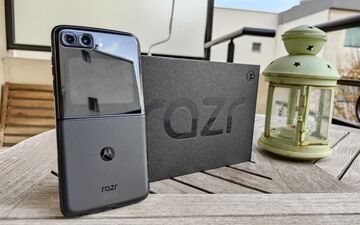Motorola Razr - 2022 test par PhonAndroid
