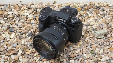 Fujifilm X-H2 reviewed by T3