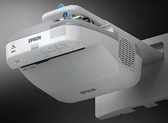 Epson BrightLink 585Wi test par PCMag