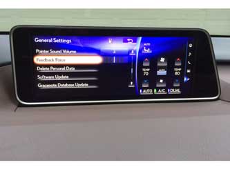 Lexus Remote Touch test par PCMag