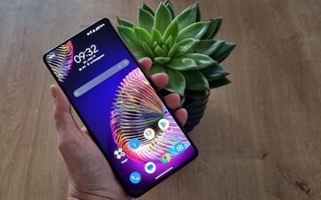 Asus  Zenfone 11 Ultra reviewed by Tom's Guide (FR)