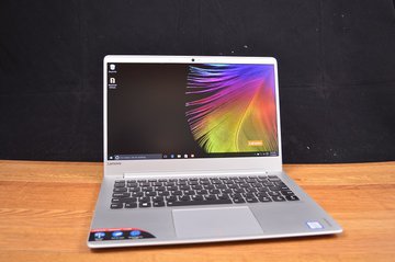Lenovo ideapad 710S test par NotebookReview