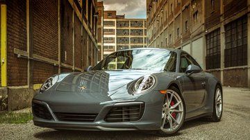 Porsche 911 Carrera 4S test par CNET USA