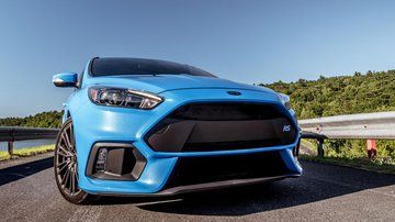 Ford Focus RS test par PlayFrance