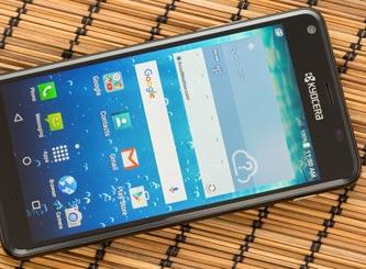 Kyocera Hydro View test par PCMag