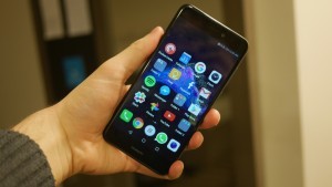 Huawei P8 Lite test par Trusted Reviews