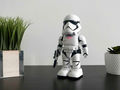 UBTech Stormtrooper Robot test par Tom's Guide (US)