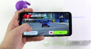 Honor Play test par AndroidWorld