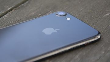 Apple iPhone 7 test par ExpertReviews