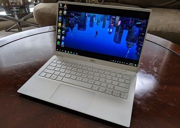 Dell XPS 13 reviewed by Tech Daily