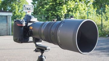 Nikon 120-300mm test par Digital Camera World