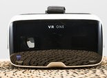 Test Zeiss VR One