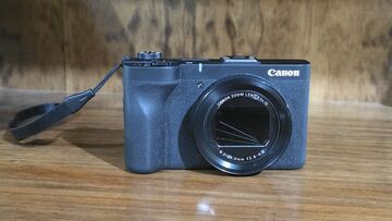 Canon Powershot V1 Review