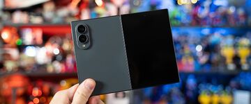 Samsung Galaxy Z Fold 8 Review