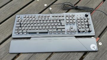 Roccat Vulcan 121 test par LeCafeDuGeek