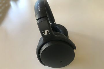 Sennheiser HD 350BT Review: 3 Ratings, Pros and Cons