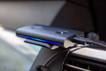 Amazon Echo Auto test par Pocket-lint Amazon Echo Auto test par Pocket-lint