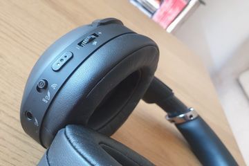 Asus ROG STRIX GO 2.4 reviewed by Trusted Reviews Asus ROG STRIX GO 2.4 reviewed by Trusted Reviews