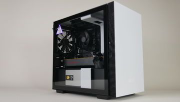 Test NZXT H210i