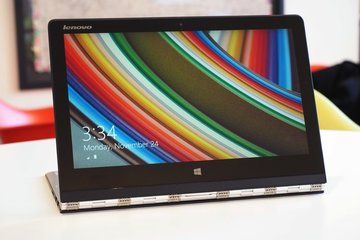 Lenovo Yoga 3 Pro test par Engadget Lenovo Yoga 3 Pro test par Engadget