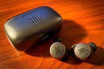 JBL Live 300TWS test par PCWorld.com JBL Live 300TWS test par PCWorld.com