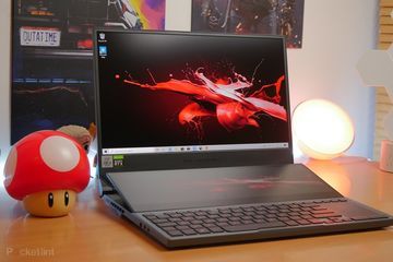 Asus ROG Zephyrus Duo 15 testé par Pocket-lint Asus ROG Zephyrus Duo 15 testé par Pocket-lint