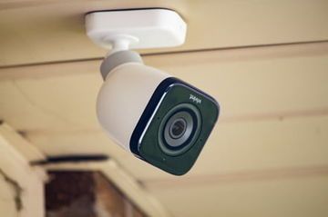 Vivint Outdoor Camera Pro im Test : Liste der Bewertungen, Pro und Contra