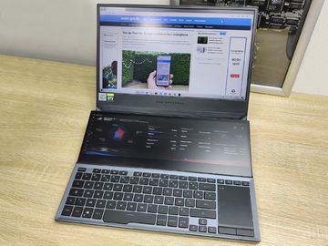 Asus ROG Zephyrus Duo 15 testé par Tom's Guide (FR) Asus ROG Zephyrus Duo 15 testé par Tom's Guide (FR)