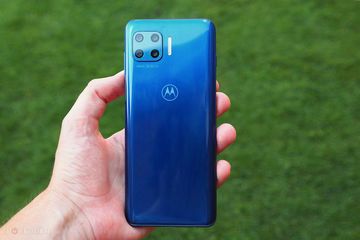 Motorola Moto G 5G Plus testé par Pocket-lint Motorola Moto G 5G Plus testé par Pocket-lint