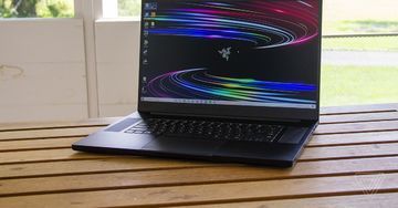 Razer Blade Pro test par The Verge Razer Blade Pro test par The Verge