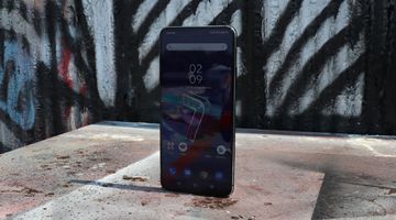 Asus Zenfone 7 Pro reviewed by TechRadar Asus Zenfone 7 Pro reviewed by TechRadar