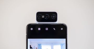 Asus Zenfone 7 Pro reviewed by The Verge Asus Zenfone 7 Pro reviewed by The Verge