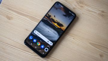 TCL  10 test par TechRadar