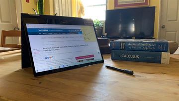 Asus VivoBook Flip 14 test par TechRadar Asus VivoBook Flip 14 test par TechRadar