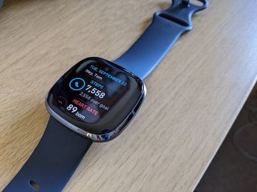 Fitbit Sense testé par Trusted Reviews Fitbit Sense testé par Trusted Reviews