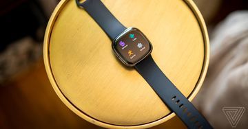 Fitbit Sense testé par The Verge Fitbit Sense testé par The Verge