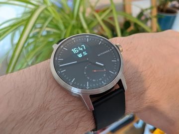 Withings ScanWatch testé par Trusted Reviews Withings ScanWatch testé par Trusted Reviews