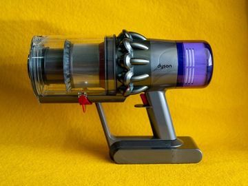 Dyson V11 reviewed by Android Central
