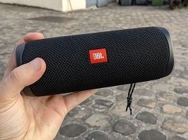 JBL Flip 5 test par CNET France